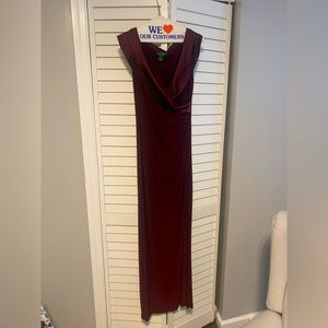 Ralph Lauren Ralph, Burgundy, Size 6 , Fabric Type: 95% Polyester, 5% Elastane